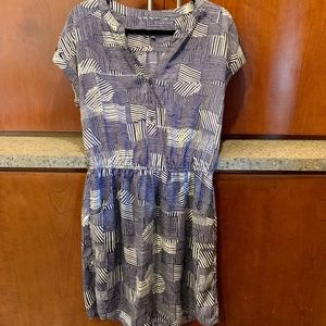 Gap dress with pockets size medium